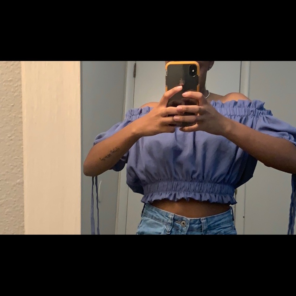 Crop shirt